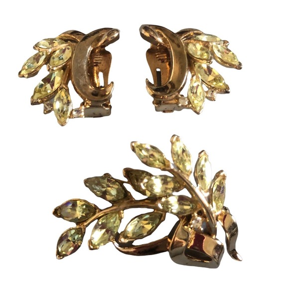 Alfred Philippe TRIFARI Citrine Rhinestone Spray Flower Brooch Earrings SET
